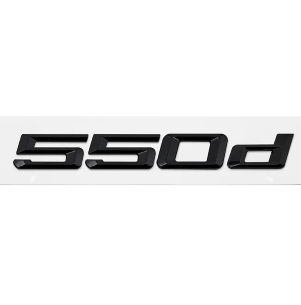 Badges de coffre noirs pour BMW Série 5 (E39, E60, F10), coloris glossy black, 550d
