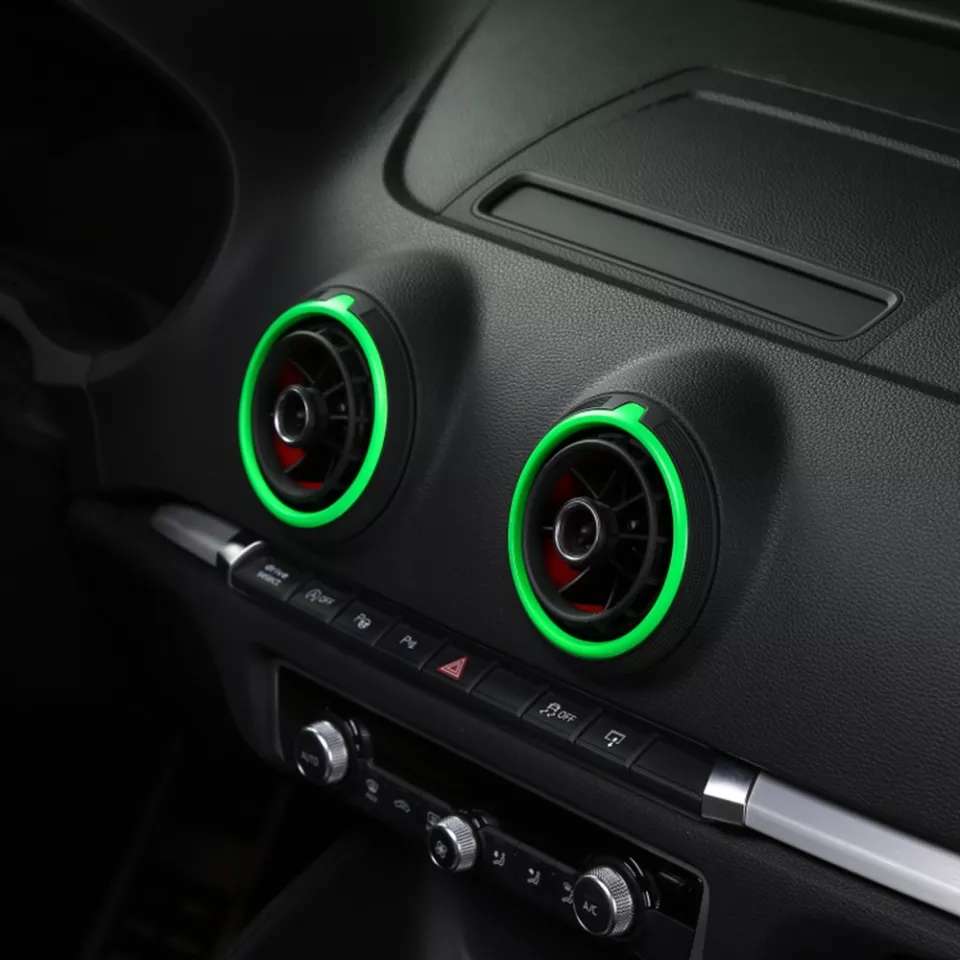 Entourages de grilles de ventilation colorés pour Audi A3, S3 8V (2013 à 2020), phase 1 (2013 à 2016), vue 4