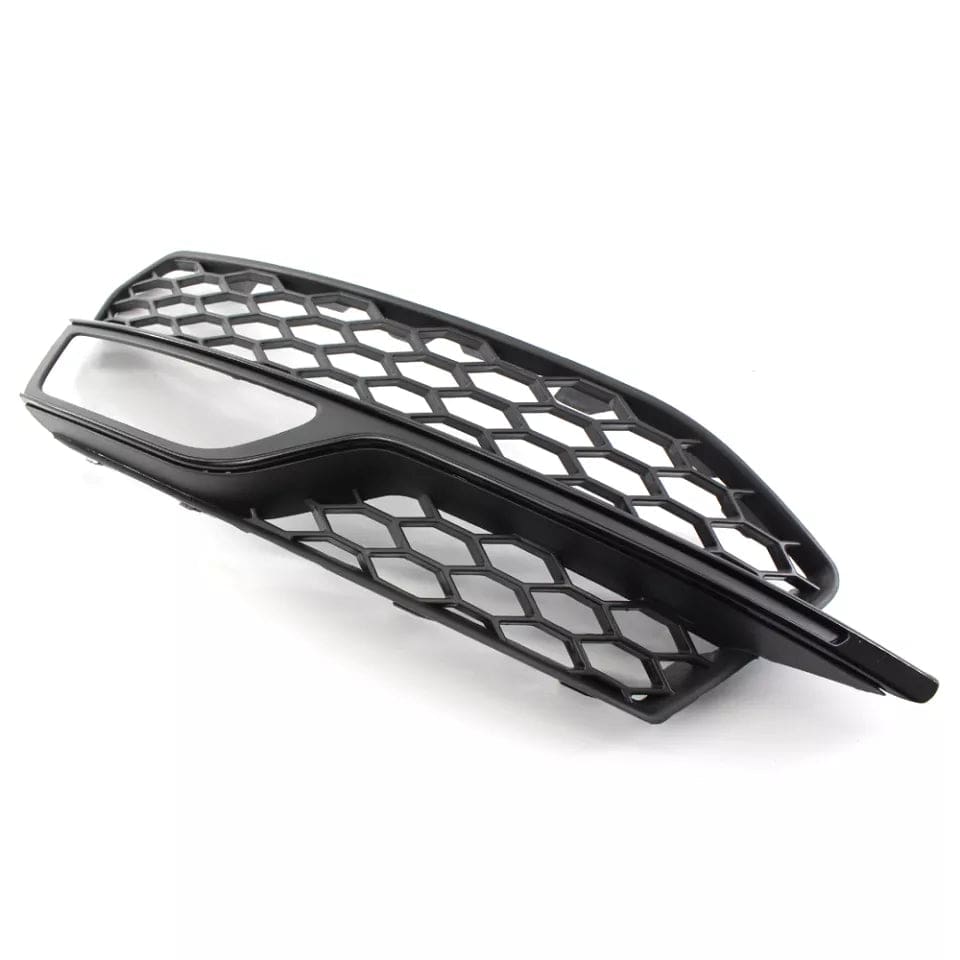 Grilles d'antibrouillard nid d'abeille Black Edition pour Audi A3, S3 8V, vue 2