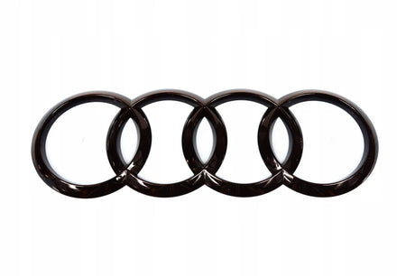Anneaux de coffre Audi Black Edition noir brillant montés à l'arrière d'une Audi A4