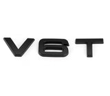 Emblème d'aile avant V6T noir monté sur une Audi