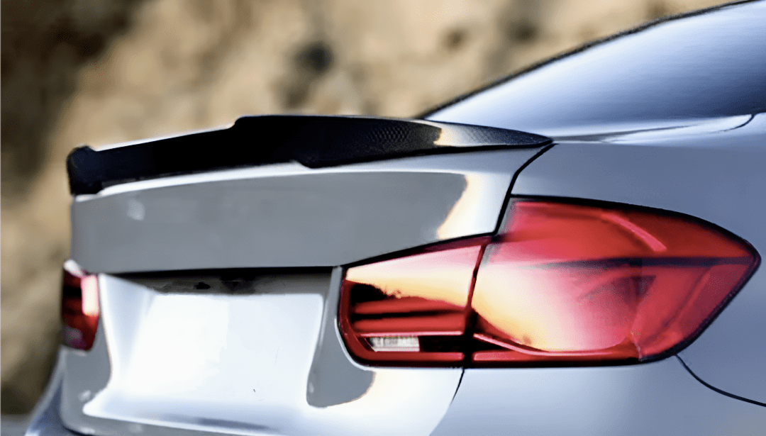 Becquet de coffre look M Performance pour BMW Série 3 F30 & M3 F80 (2012 à 2019), finition noir brillant, type M4