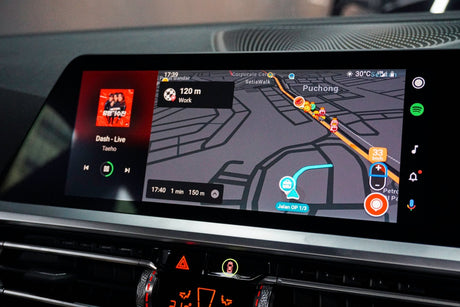 Boîtier autoradio Android Auto et Apple CarPlay pour BMW X4 G02 NBT (2018 à 2025), vue 2