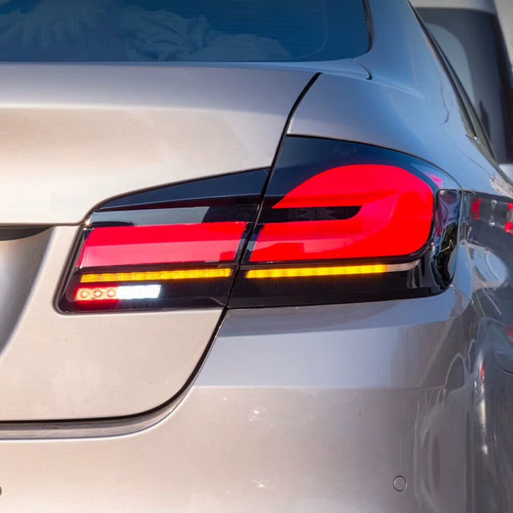 Feux Arrières OLED look LCI G30 pour BMW Série 5 F10 (2010 à 2017), vue 4