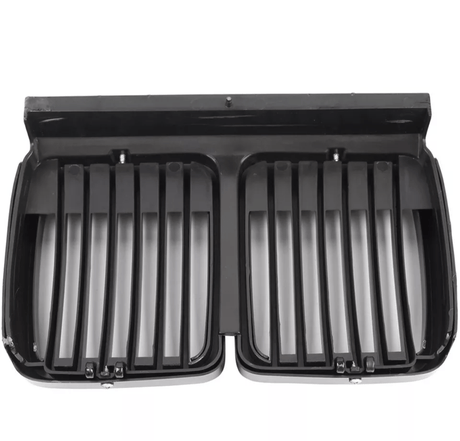 Grilles de calandre noir brillant pour BMW Série 3 et M3 E30 (1982 à 1991), vue 2