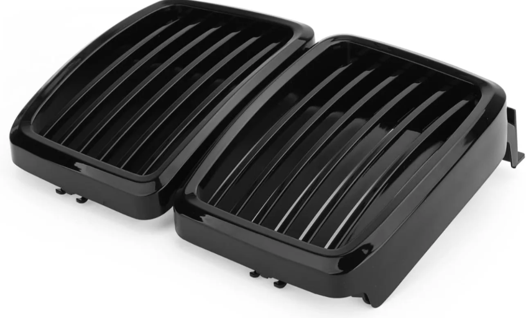 Grilles de calandre noir brillant pour BMW Série 3 et M3 E30 (1982 à 1991), vue 4