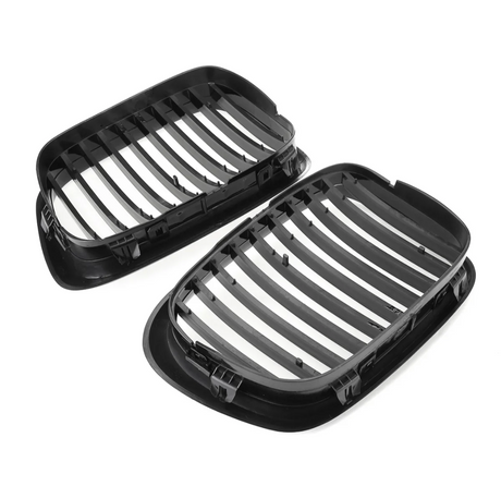 Grilles de calandre noir brillant pour BMW Série 5 E39 type M5 (1996 à 2003), vue 6