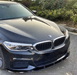 Lame avant de pare-choc avant splitter pour BMW Série 5 G30 (2018 à 2023), coloris noir brillant, vue 3
