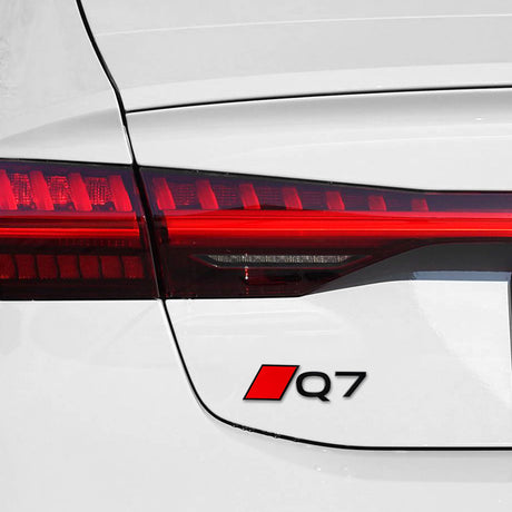 Logo de coffre Q7 noir pour Audi (Black Edition), vue 5