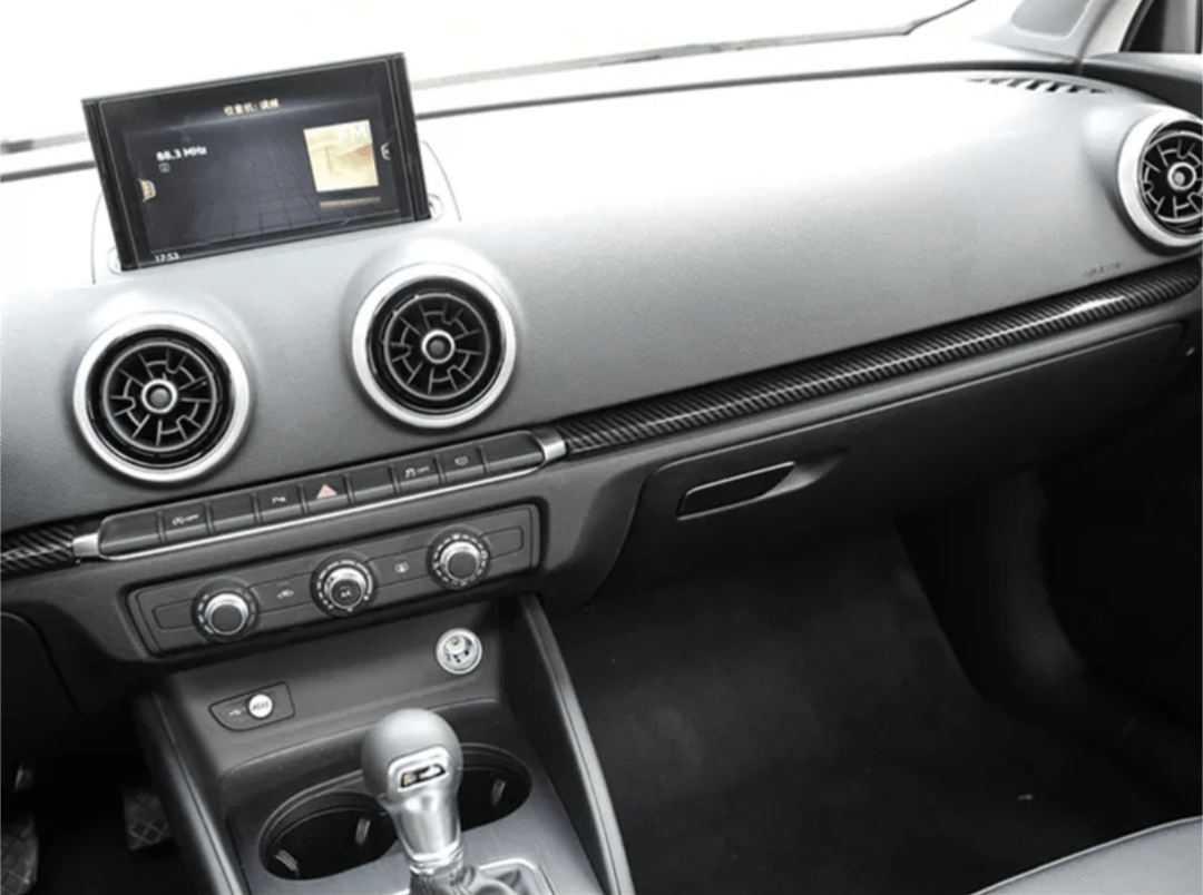 Pack garnitures intérieures look carbone pour Audi A3, S3, RS3 8V (2012 à 2020), vue 7
