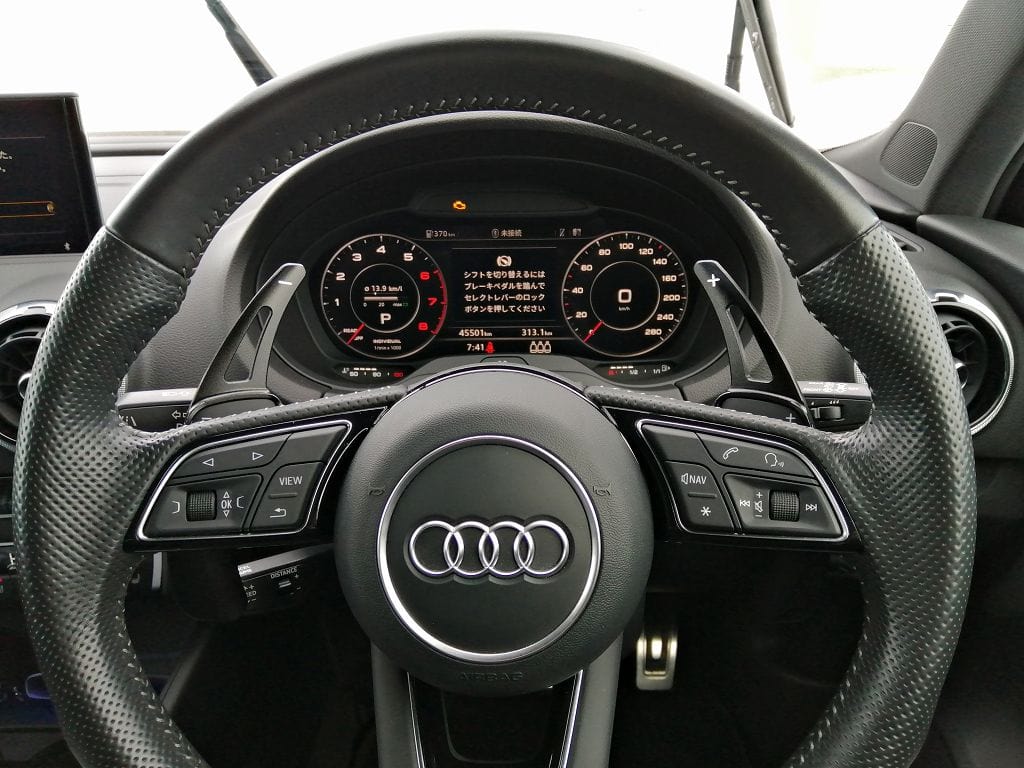 Palettes au volant aluminium pour Audi Q2, SQ2 (2017 à 2024), coloris noir