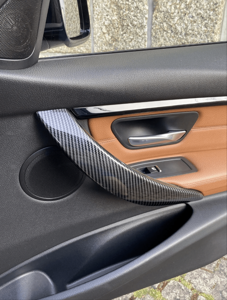 Poignées de portes intérieures carbone pour BMW Série 3 F30 et Série 4 F32 (2014 à 2020)