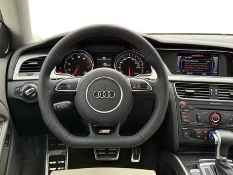 Volant à méplat Performance pour Audi A5, S5 B8 (2007 à 2016), vue 2