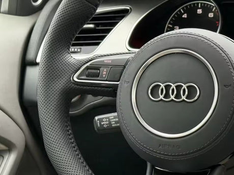 Volant à méplat Performance pour Audi Q5, SQ5 I (2008 à 2017), vue 7